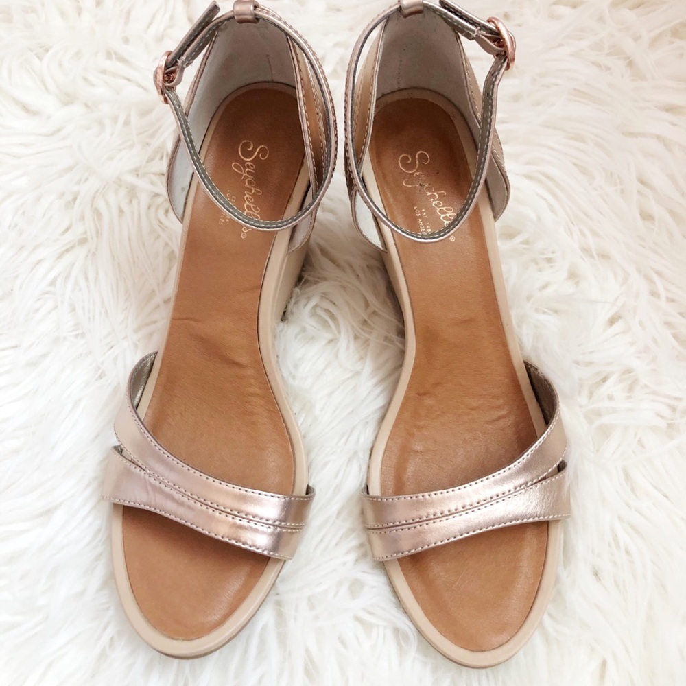 Rose Gold Nude Seychelles Wedges